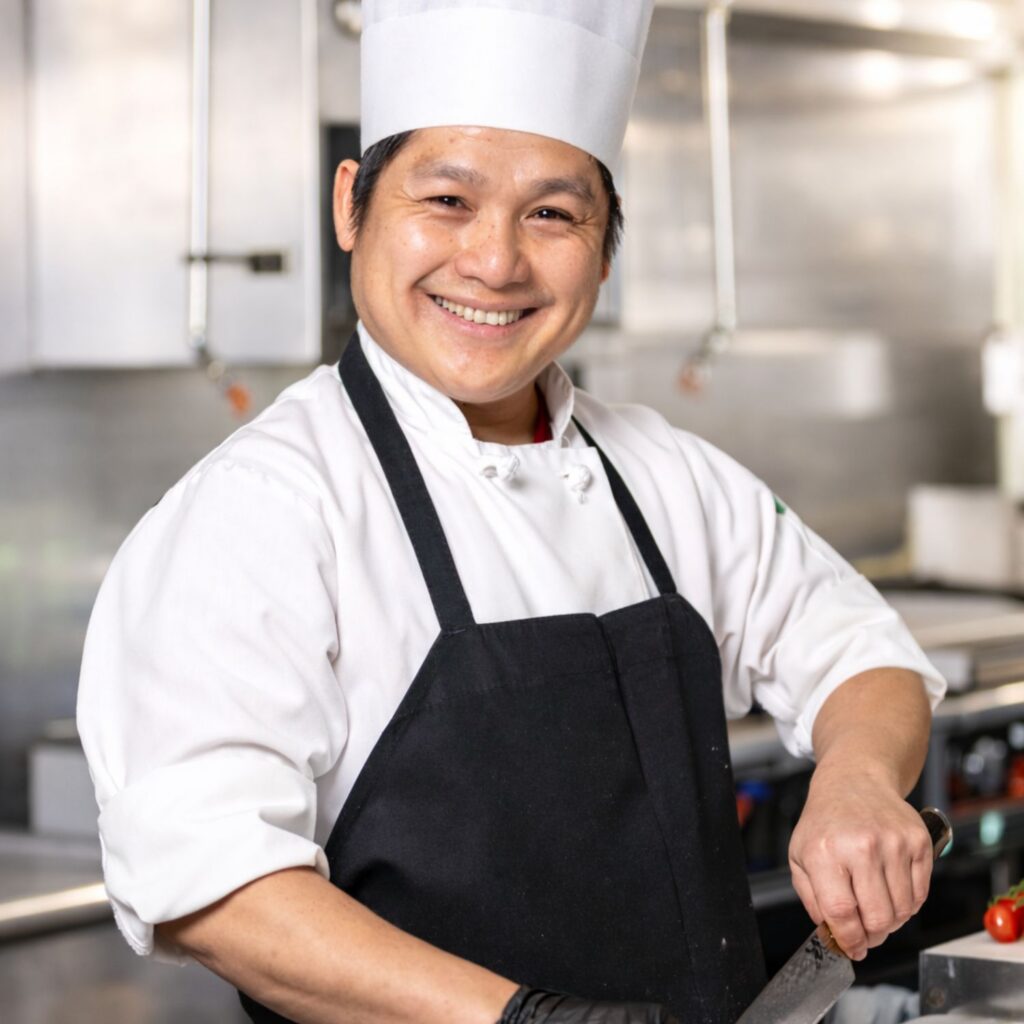 HAP-Oneida-Grille The Highlands chef in the kitchen